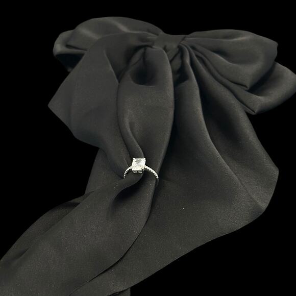 Elegant Women's Engagement Ring Emerald-Shaped Cubic ZirconiaTimeless Sparkle - Picture 8 of 13